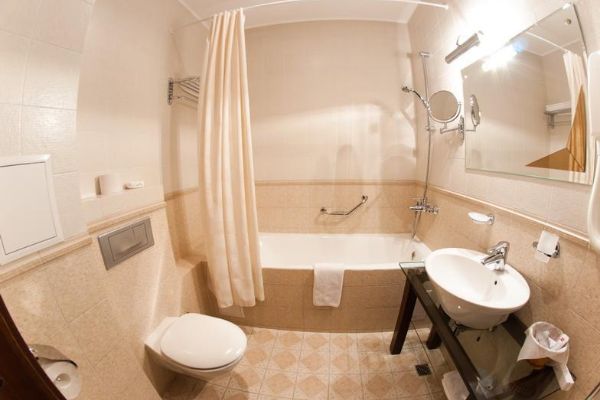 PARK HOTEL GRAAL (Kemerowo)